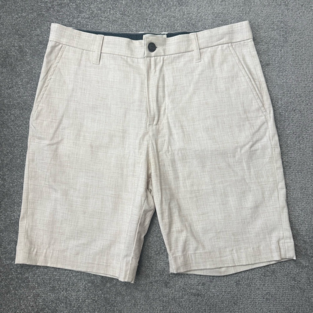 Construct Shorts Mens 32 Beige Golf Casual Summer Flat Front 8” Inseam Stretch
